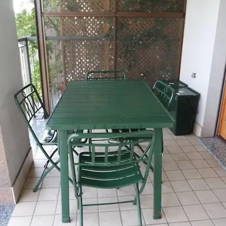Apartment Bright, Quiet And Modern In Navigli Area Milan